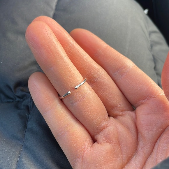 Alex and Ani Ring - Picture 5 of 5